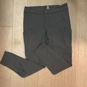 Gaiam Button and Zipper Stretch Pants